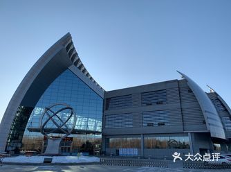 万花筒、音乐墙、闪电墙放佛回到曾经的学生时代