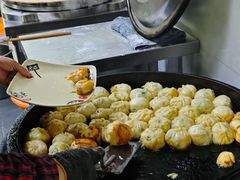 -依云煎包店