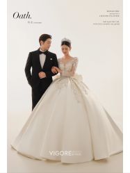 -雪中彩影婚纱摄影·微光艺术中心