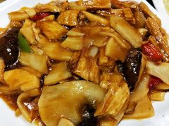 红烧素三鲜-海荣锅贴馆(五味十字店)