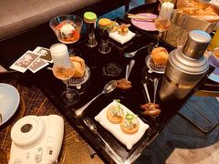 -池畔酒吧 WET Bar