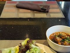 -上海西藏大厦万怡酒店Momo Cafe(徐汇店)