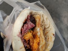 蛋菜夹馍-老马家马蓉蛋菜夹馍·腊牛肉夹馍(回民街店)