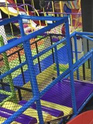 -蹦贝运动中心·蹦床·攀岩·闯关(龙岗店)