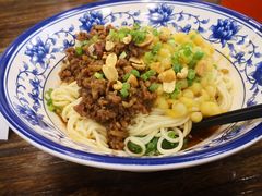-碗里捞川渝特色面(沙河玖耀里店)