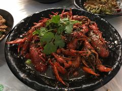 经典十三香风味小龙虾-虾易落味(杭州黄龙万科中心店)