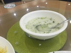 -顺峰渔港中国人的餐厅