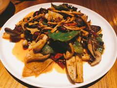 -十三式重庆江湖菜(金茂览秀城店)