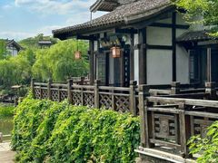 -茅山东方盐湖城景区