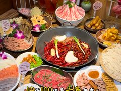 -巴卤社老火锅(财富店)