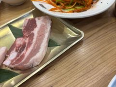-青瓦餐厅·生鱼片·韩园烤肉(西塔店)