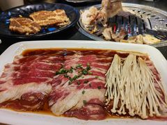 -韩聚屋韩国烤肉餐厅(新北万达店)