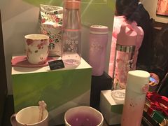 -星巴克(广州中华广场B1层店)