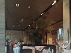 -水·餐厅