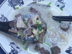 -鸭小妹鸭血粉丝(老门东店)