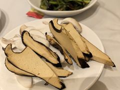 -天宜隆蘑菇宴火锅(石景山旗舰店)