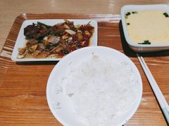 -老乡鸡(融科天地店)