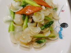 -清真·胖妈妈手抓餐厅(定西路长城宾馆店)