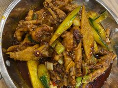 -江城燕子大排档(江汉路步行街店)