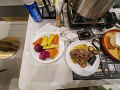 -金马门国际美食百汇(珞喻路店)
