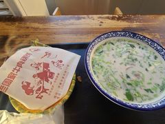 羊杂汤-穆得·老周家牛肉烧饼(普利街店)