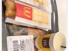 -麦当劳(中唱大厦店)