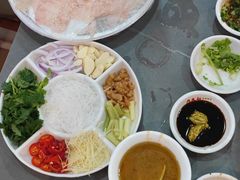 -官塘陈记鱼生·潮汕砂锅粥·牛肉火锅(潮枫路总店)