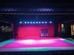 -关东情主题文化演艺餐厅