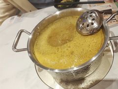 -呷哺呷哺(世贸.工三店)