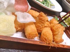 凤梨酥-上名堂·鱼头好吃(体育场路店)