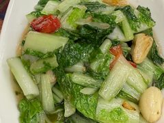 -乡村馕坑肉·烧烤·新疆菜·本地人更爱吃(阿勒泰首店)