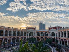 -佛罗伦萨小镇广佛名品奥特莱斯(疏港路店)