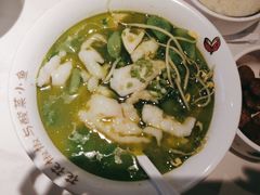 -渝是乎川渝小炒(新世界百货望京店)