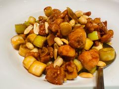 -皇冠明珠鱼翅楼(水上公园店)
