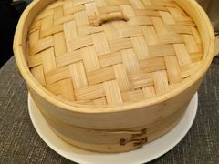 甘笋汁流沙包-御花园·粤菜·海鲜火锅(中山公园店)