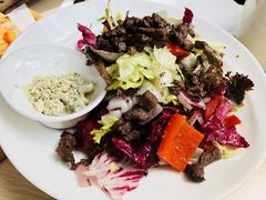 蓝纹奶酪牛肉沙拉-城门披萨