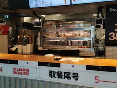 -肯德基(青岛北站西广场店)