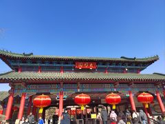 -泉城广场