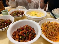 -笨罗卜浏阳菜馆(龙华鹏润达店)