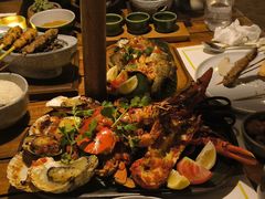 -三亚艾迪逊酒店·海滩烧烤 BARBACOA·现场乐队·浪漫晚餐·烧烤海鲜