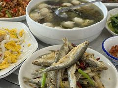 -丹水桥地锅鱼·翘嘴鲌·地方特色全鱼宴(丹江口大坝店)