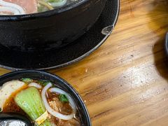 -丽虹云南过桥米线(兴工街店)