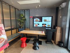 -杨氏青龙虾·吃蟹季(金盛路总店)
