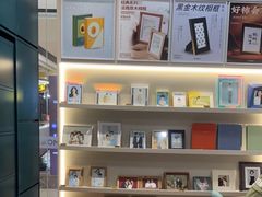 -海马体照相馆(西安高新万达广场店)