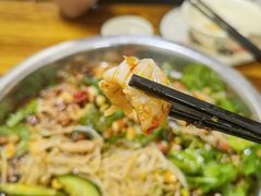-周良天山牛杂城(天山路总店)