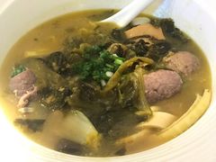 -成都你六姐·牛肉冒菜(城市集市合生汇店)