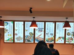 -老谢野馄饨(延安路店)