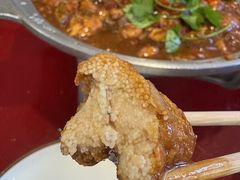 -鸿亨泰杂鱼馆(港馨家园店)