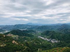 -定都峰