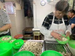 -周震馄饨